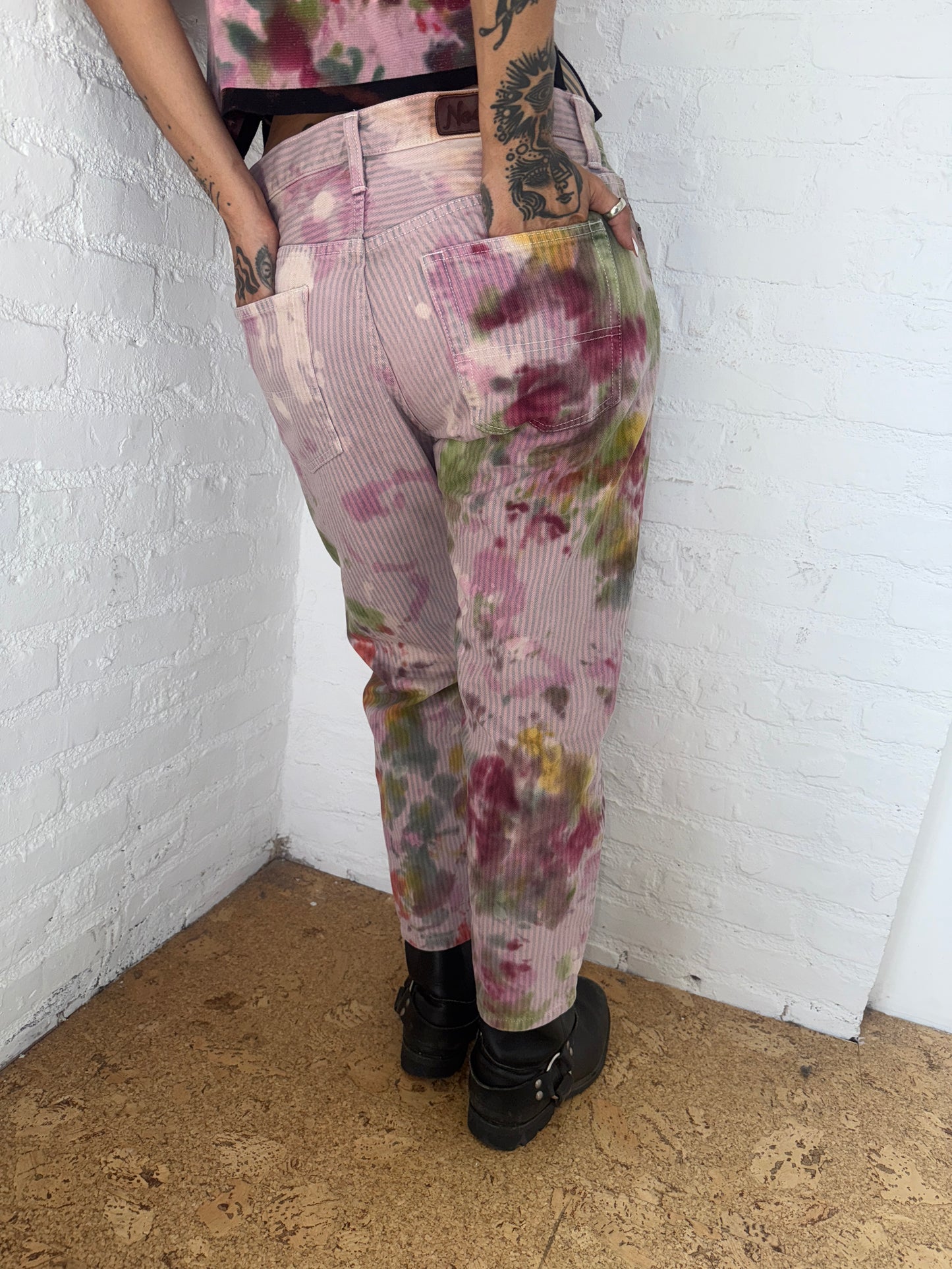 CROPPED PINSTRIPE PANT