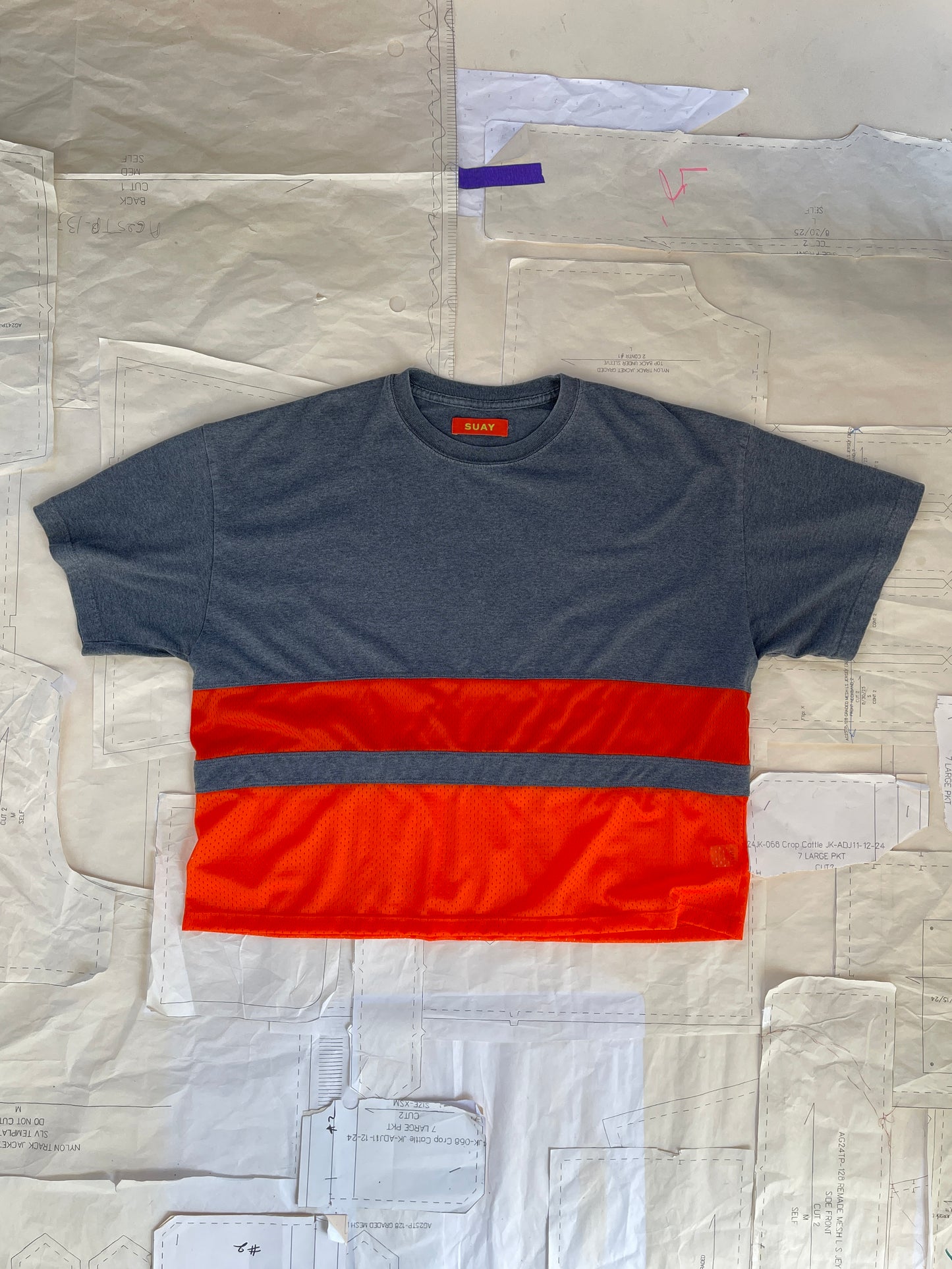 THE RING MESH TEE